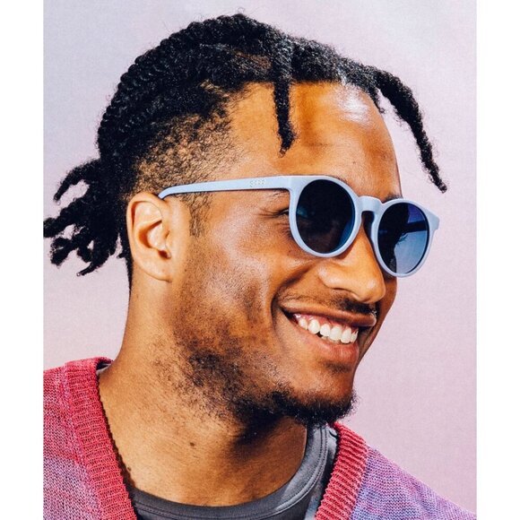 La Vie en Violette Sunglasses - Picture 3 of 5